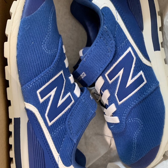 new balance little boy shoes